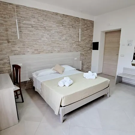 Hera בית הארחה 4*